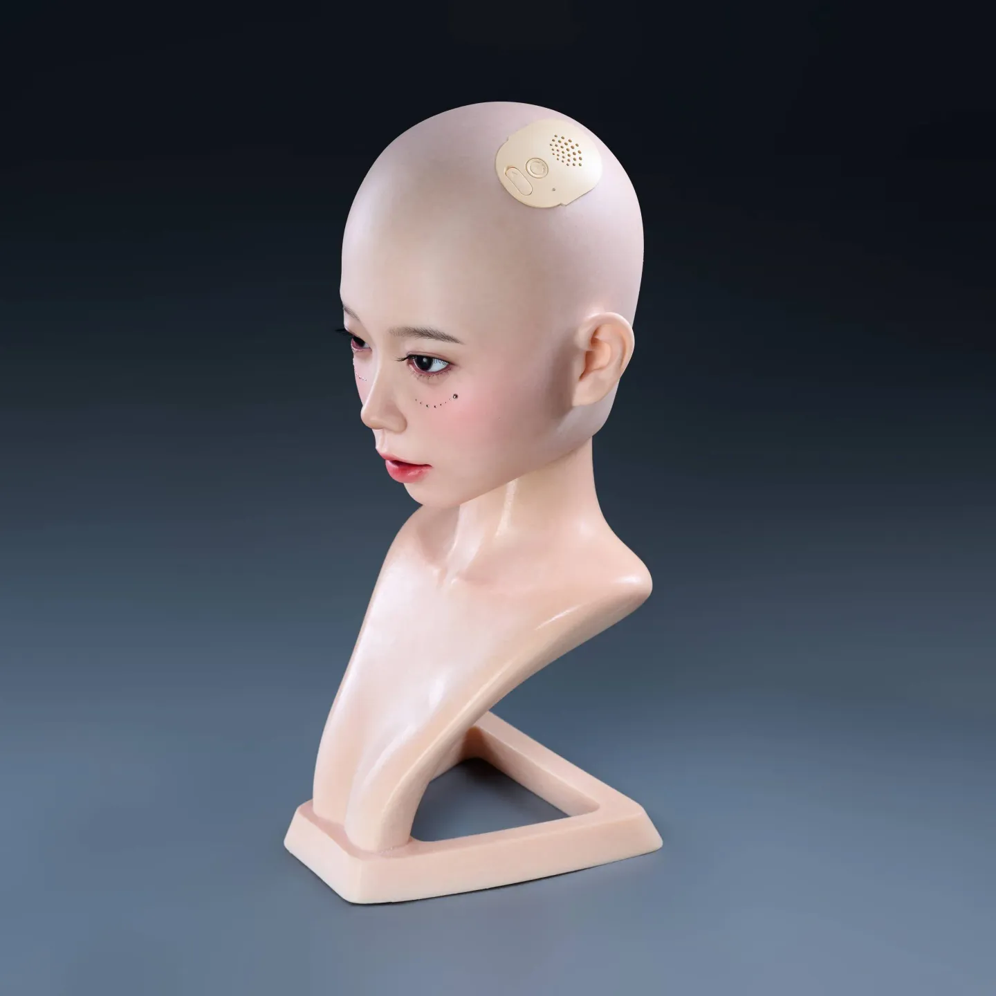 IronAI Head fra Irontech Doll. Foto: Irontech Doll. Produktfotoet dokumenterer ikke dansk tale.